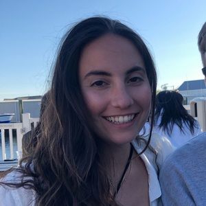 Meet your Posher, Julia